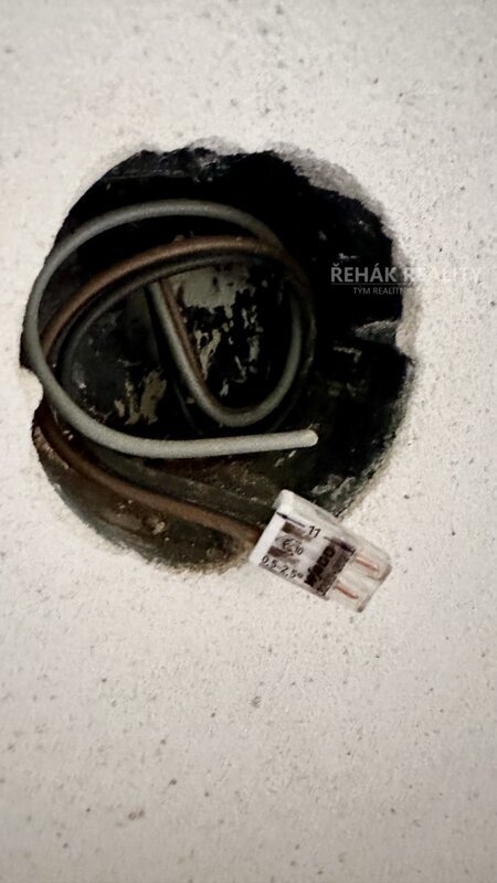 Nabízíme Vám k prodeji dům, bývalý mlýn, podl.plocha 163m2, Hynčina