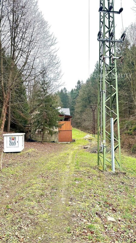 Nabízíme Vám k prodeji dům, bývalý mlýn, podl.plocha 163m2, Hynčina