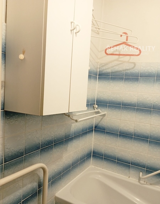Nabízím Vám k prodeji byt 2+1, 63m2 v panelovém domě ve Svitavách