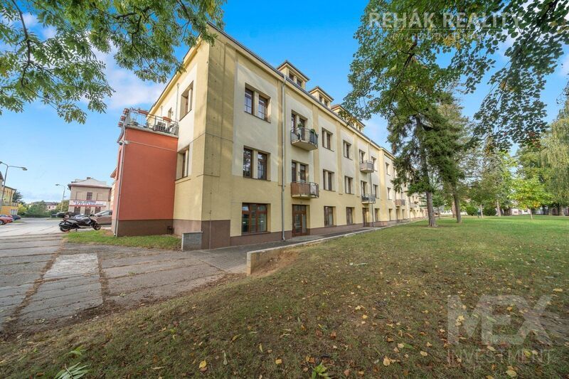 Nabízíme Vám k prodeji byt 3+KK ve zděném domě v Opatovicích nad Labem. Byt se nachází v 1.NP a je…