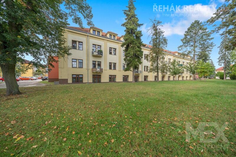 Nabízíme Vám k prodeji byt 3+KK ve zděném domě v Opatovicích nad Labem. Byt se nachází v 1.NP a je…