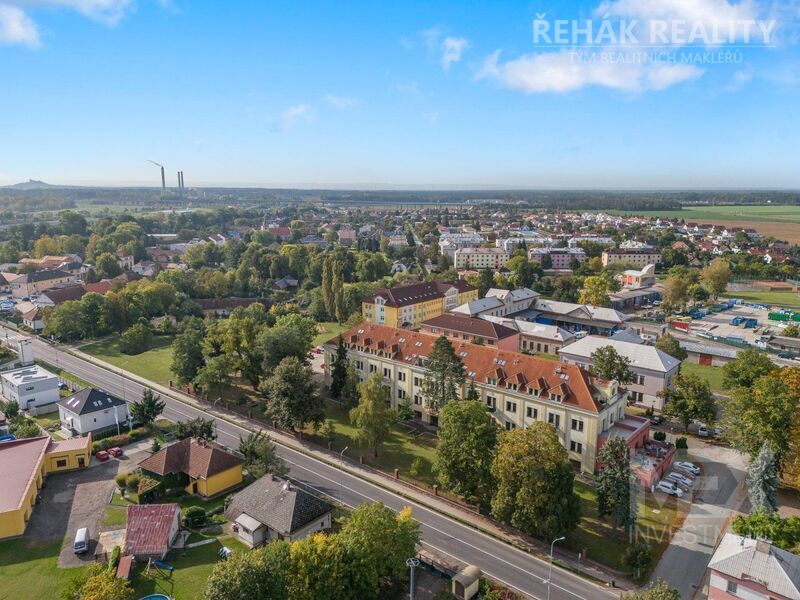 Nabízíme Vám k prodeji byt 3+KK ve zděném domě v Opatovicích nad Labem. Byt se nachází v 1.NP a je…