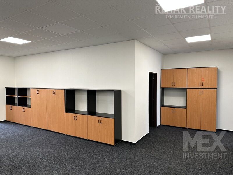 Nabízíme Vám k pronájmu administrativní prostory 120m2, vhodné i jako sklad, příkon 220 W. Prostor…