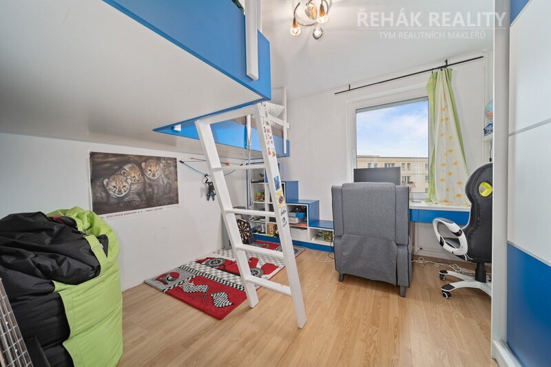 Prodej bytu 3+1 68 m²  Vysocká, Hradec Králové - Moravské Předměstí