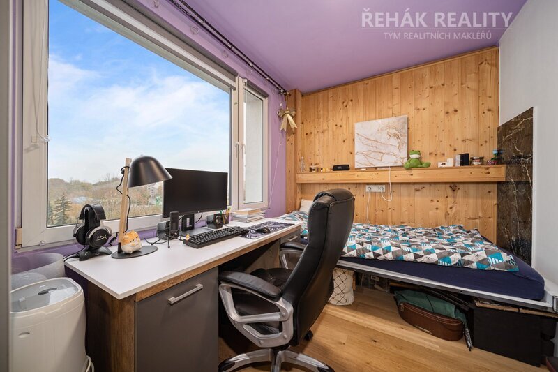 Prodej bytu 3+1 68 m²  Vysocká, Hradec Králové - Moravské Předměstí