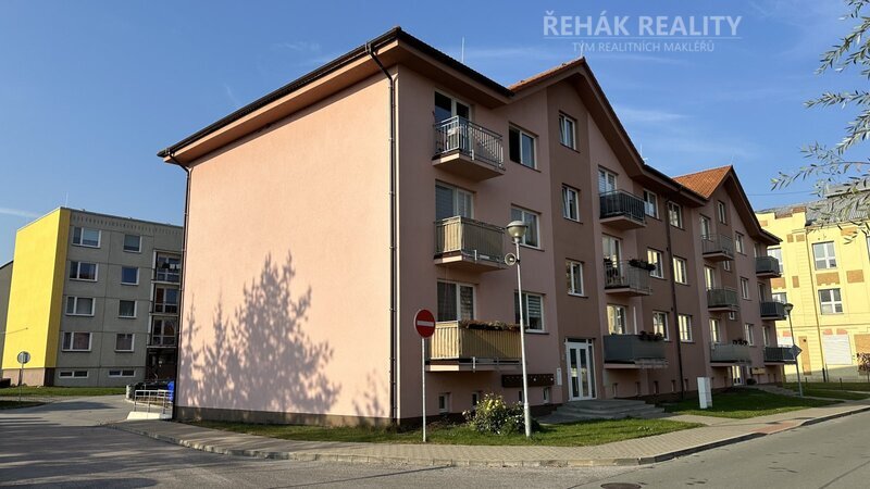 Prodej bytu 3+1 89 m2 Sloupenská, Skřivany