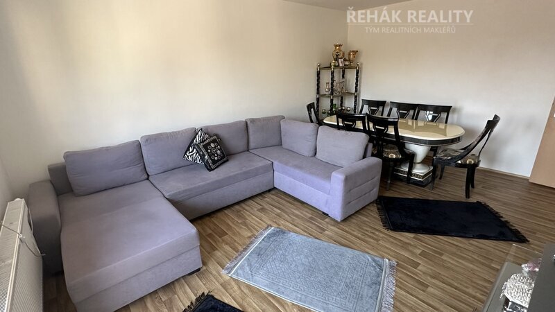 Prodej bytu 3+1 89 m2 Sloupenská, Skřivany